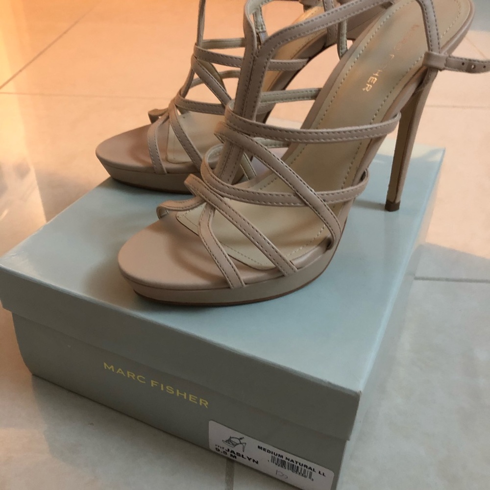 MARC FISHER JASLYN STRAPPY SANDALS, Natural color - Picture 4 of 7